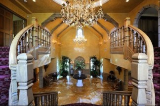 Britney Spears Buys $18.9M Mansion in Hidden Hills, CA 