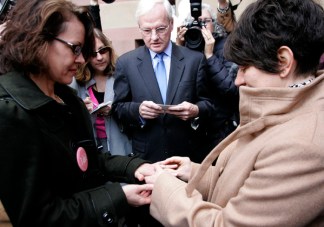 Judge Clears Same-Sex Marriages in Connecticut
