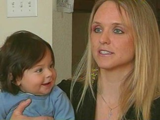 Breastfeeding Mom Says Store Violated Her Rights