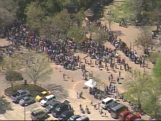 It's a Zoo at the Zoo