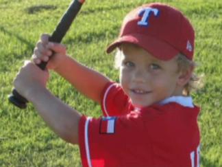 Teammates Honor Kyle Lewis
