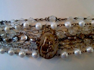 Photos: Bella Rose Jewelry