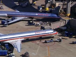 AA Flight Attendants Authorize Strike