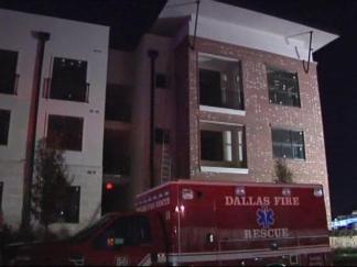Firefighters Injured Battling Dallas Apt. Fire