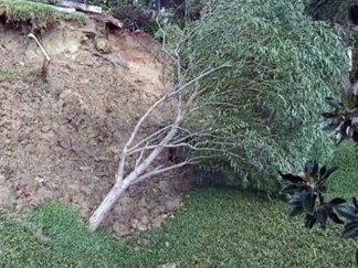 Rain Causes Landslide in Southwest Dallas