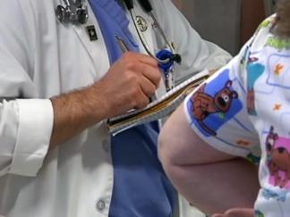 Hospitals Fight ER Crowds By Sending Patients to Doctors