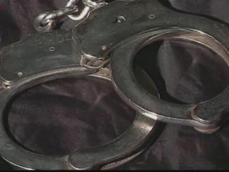Teen Says Cop Impersonator Frisked Her