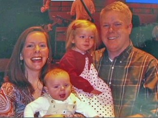 Keller Family Helps Grieving Parents