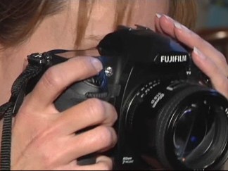 Job Seekers Put Their Best Face Forward