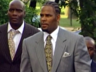 R Kelly Fans Greeted by Protesters