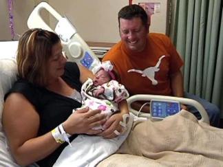 Deputy Helps Deliver Baby on Denton Co. Road