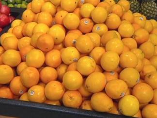 Walmart Buys Its Greens Locally to Go Green