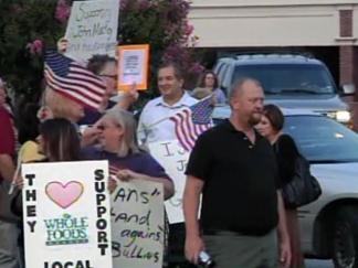 Health Care Debate Hits Grocery Aisles