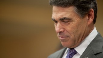 Perry Quits GOP Race