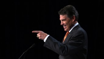 Perry Vetoes "Buy American" Bill