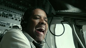 "Flight" Soars Amid Oscar Consideration