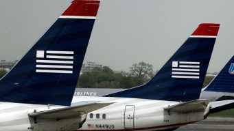 Pa. Officials Ask US Airways to Keep Pittsburgh Flight Center