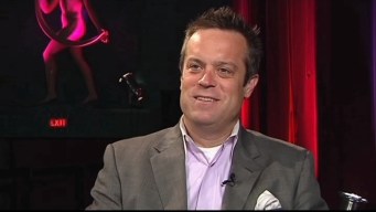 Sinatra Impersonator Goes Beyond Ol' Blue Eyes
