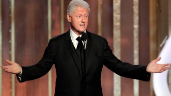 Bill Clinton Tees Up "Lincoln" at Globes