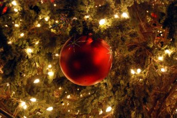 Get Holiday Sparkle Without Big, Shiny Price Tags