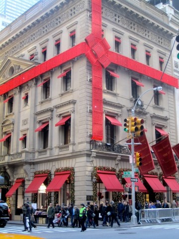 PHOTOS: 2011 NYC Holiday Windows