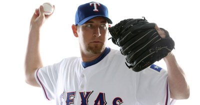 Webb Has More Shoulder Pain