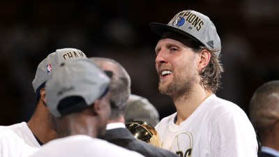 Dirty Dirk Tossing Out First Pitch