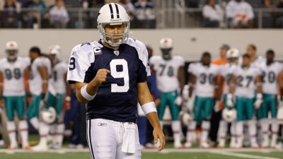 Favre Says Romo Needs Help