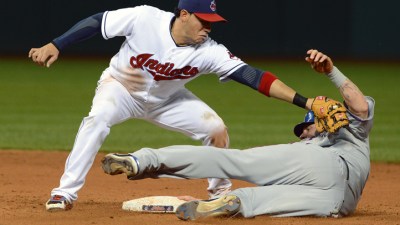 Rangers Lose Third Straight to Indians