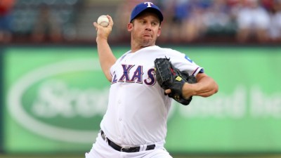 Roy Oswalt Tries to Clear the Air