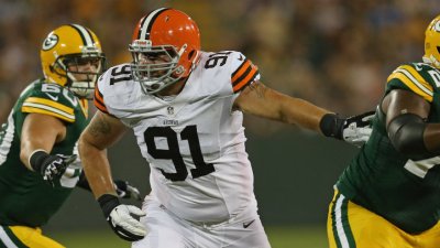 Cowboys Sign DT Schaefering