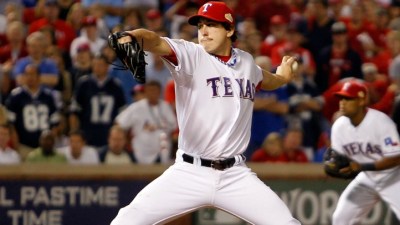 Rangers Sign Holland, 12 Others