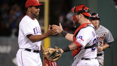 Rangers Take Game 1 in ALCS