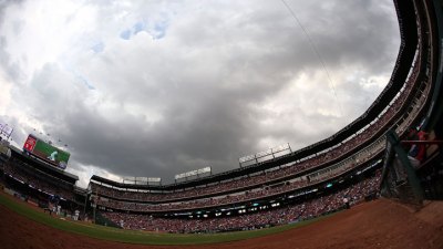 Lightning Bolt Stops Rangers, Twins Game