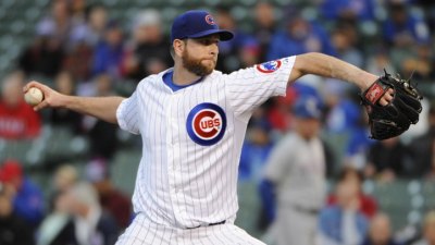 Feldman Dominates Old Teammates