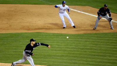White Sox Beat Rangers 3-1