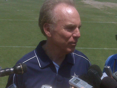 Cowboys Get A Lesson In Legendary