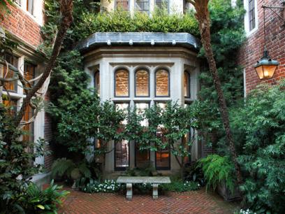 A Gold Coast Architectural Gem