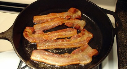 Mmm......bacon! Mmm......bacon!