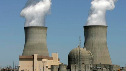 U.S. Licenses 1st Nuke Reactors Since 1978