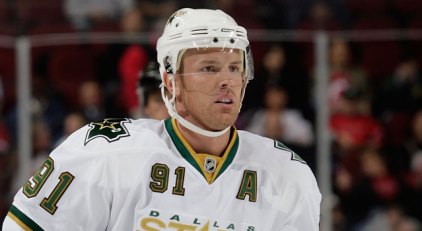 Hornqvist, Klein Lift Predators to Win