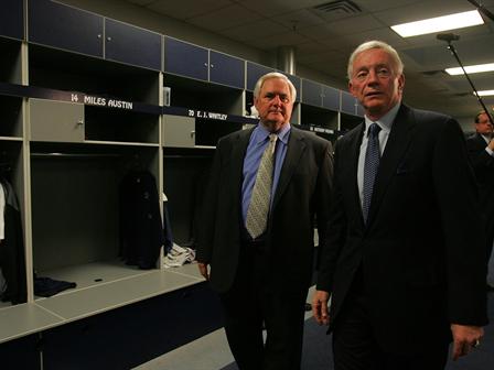 Jerry Jones Is Talking At The Senior Bowl