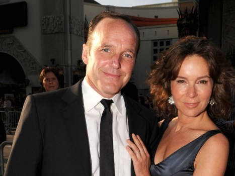 Jennifer Grey's Hubby Warns She's No "DWTS" Front-Runner