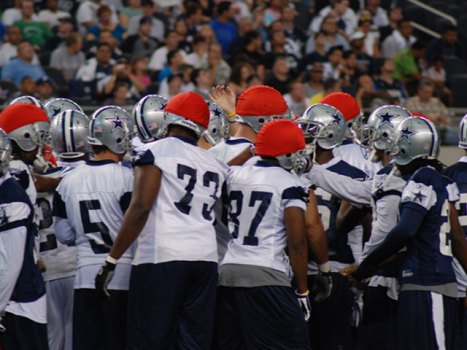 Cowboys Bring Back Linebacker George