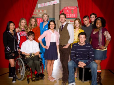 After Hiatus, "Glee" Picks Up Where it Left Off - On a High Note