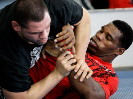 Herschel Walker Considering NFL Comeback... No, Seriously
