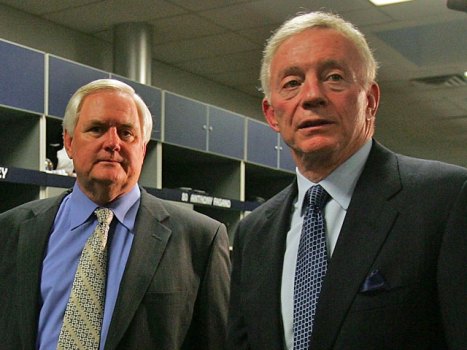 What Planet Do Wade Phillips And Jerry Jones Live On?