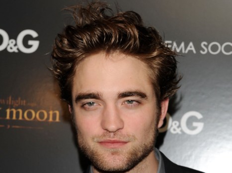 Courtney Love: Robert Pattinson As Kurt Cobain Is "Stupid"