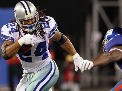 Marion Barber Is Back at Practice for Some Reason