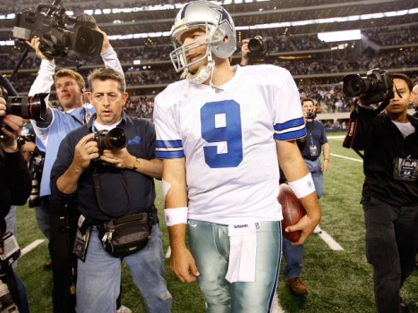 Romo Shouldn't Go to Favre For Advice